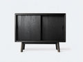 Aparador de Comedor compacto 120x40x82 cm - roble negro - 2 puertas correderas con patas inclinadas